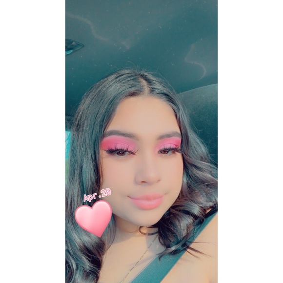 Meet your Posher, Sarai - Picture 1 of 1